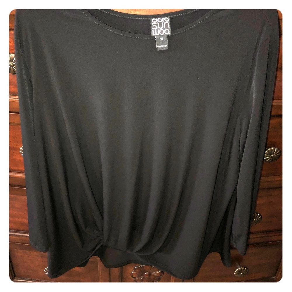 Clara Ann Woo Ombré Twist Hem Top
